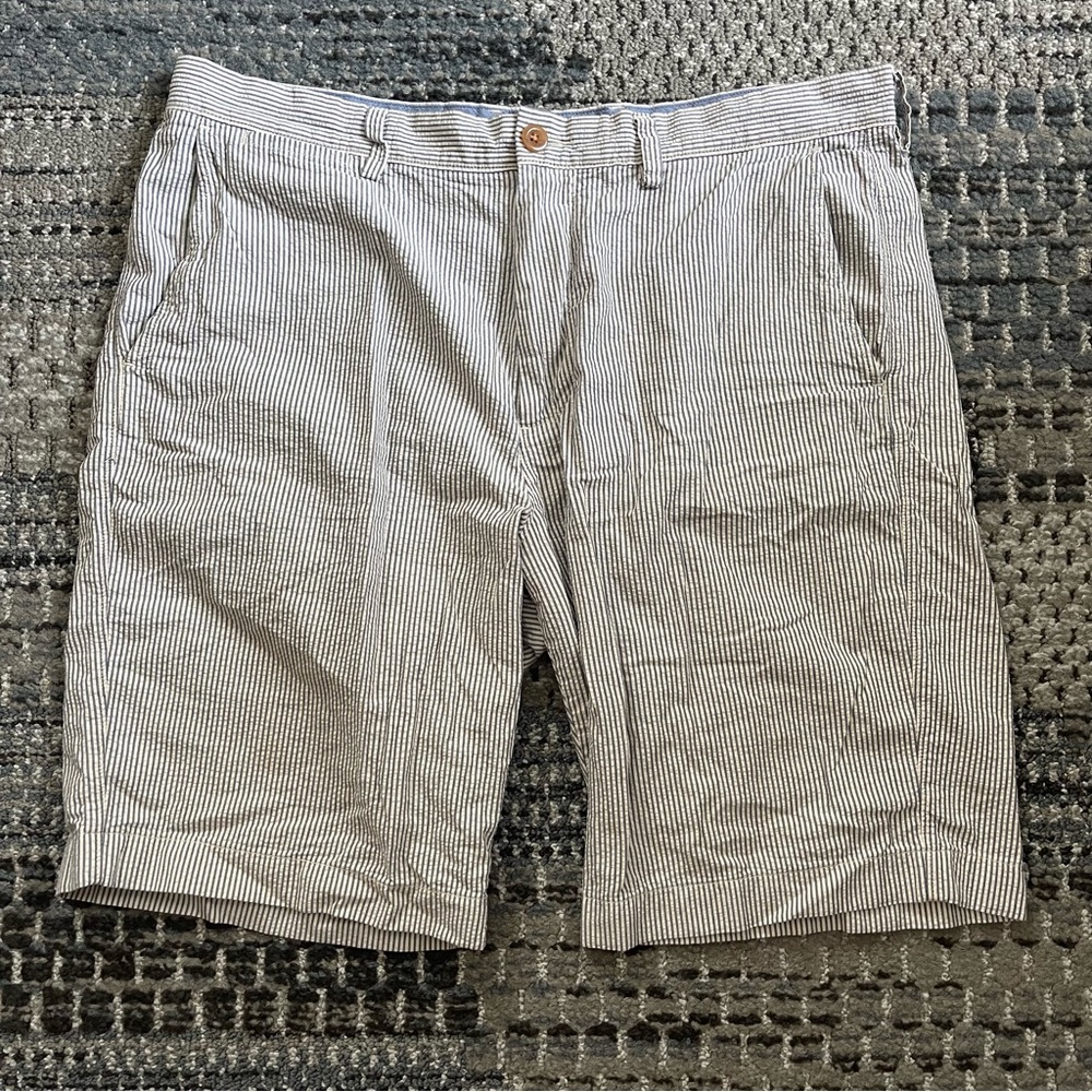Mens J. Crew Striped Flat Front Chino, Club Short in White, Blue, Gray Size 36W